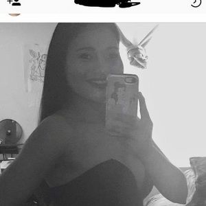 Meet your Posher, Marina